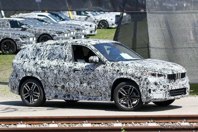 BMW X1 次期型プロトタイプ(スクープ写真)