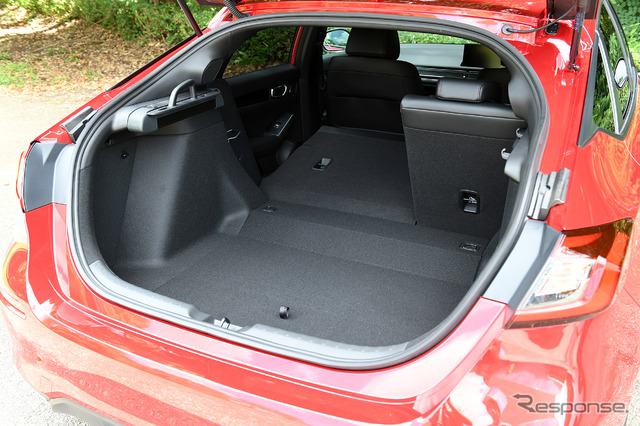 ホンダ シビック 新型(LX・6MT)