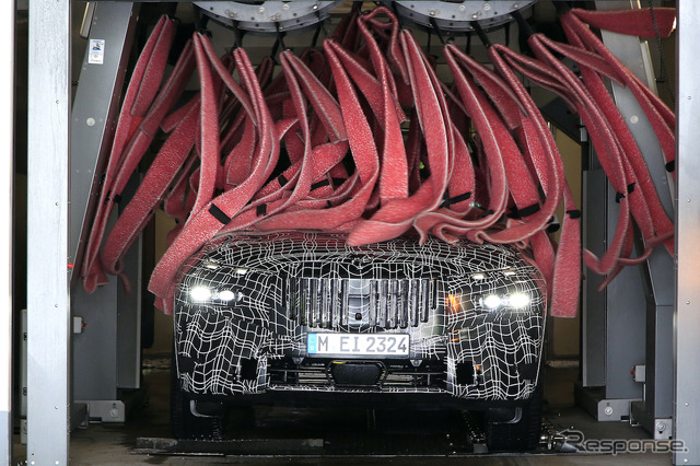 BMW X7 次期型プロトタイプ(スクープ写真)