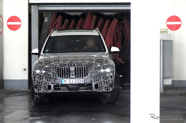 BMW X7 次期型プロトタイプ(スクープ写真)