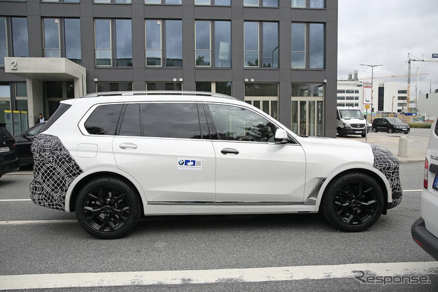 BMW X7 次期型プロトタイプ(スクープ写真)