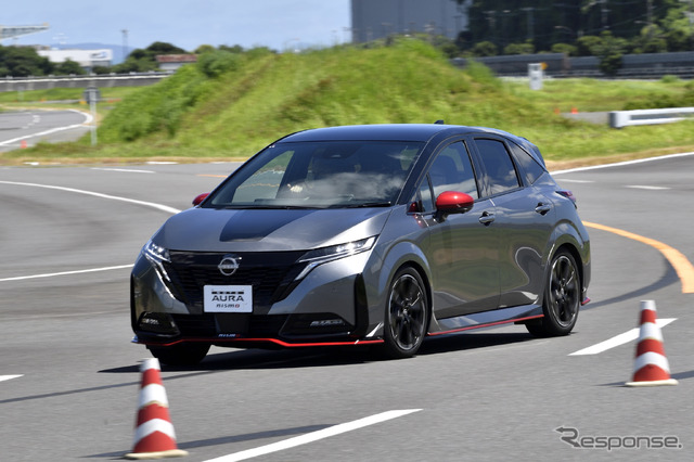 日産 ノートオーラ NISMO