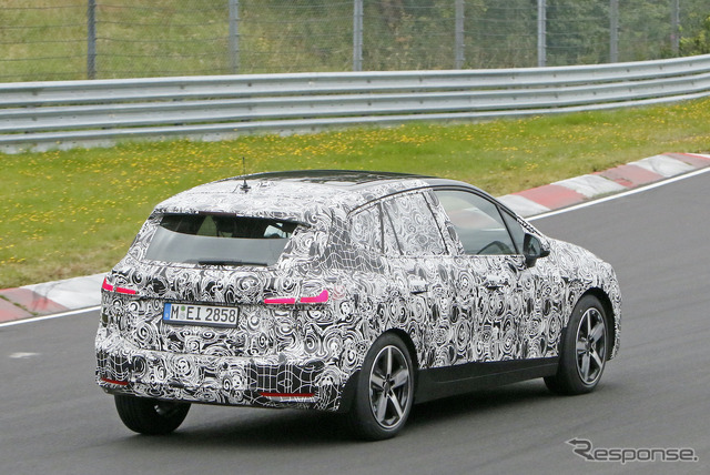 BMW 2シリーズ アクティブツアラー 次期型プロトタイプ(スクープ写真)