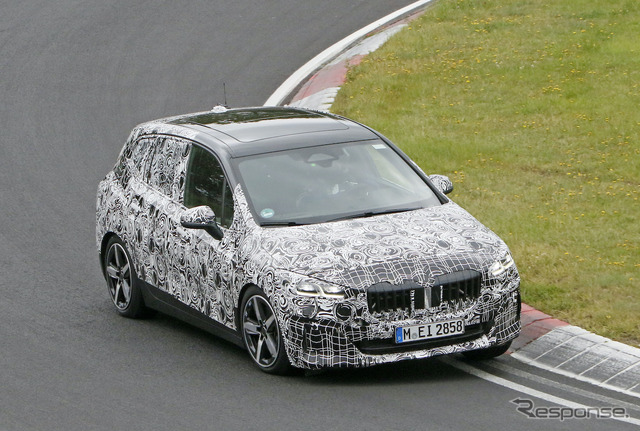 BMW 2シリーズ アクティブツアラー 次期型プロトタイプ(スクープ写真)