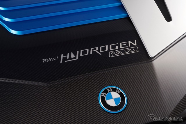 BMW iX5 ハイドロジェン