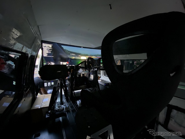 移動型シミュレーター