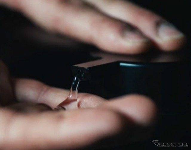 車載用アルコールジェルディスペンサー「CAR hand GEL Bottle」