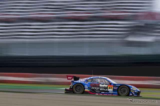 GT300クラスポールポジションの#61 SUBARU BRZ R&D SPORT(井口卓人/山内英輝)