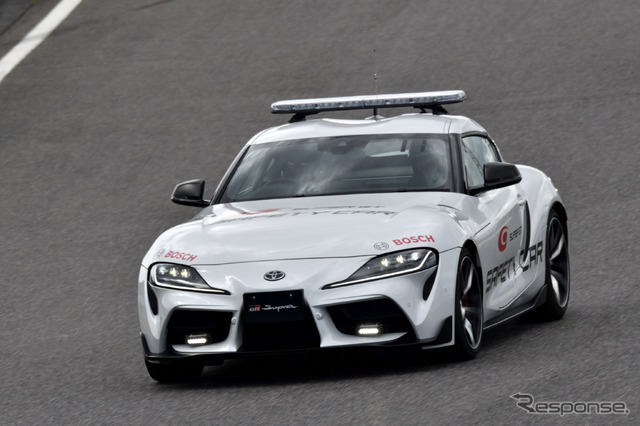 GRスープラ　セーフティーカー