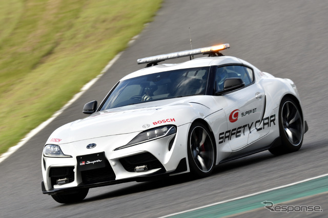GRスープラ　セーフティーカー