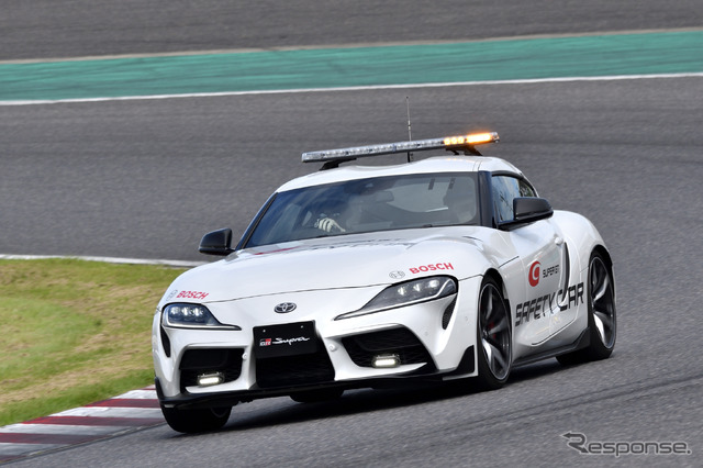 GRスープラ　セーフティーカー