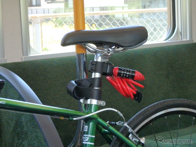 自転車の固定イメージ。