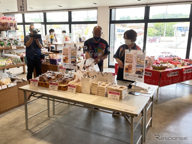 西武秩父駅祭の湯売場