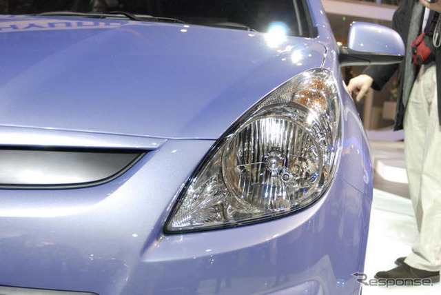 【パリモーターショー08】写真蔵…ヒュンダイ i20 Blue