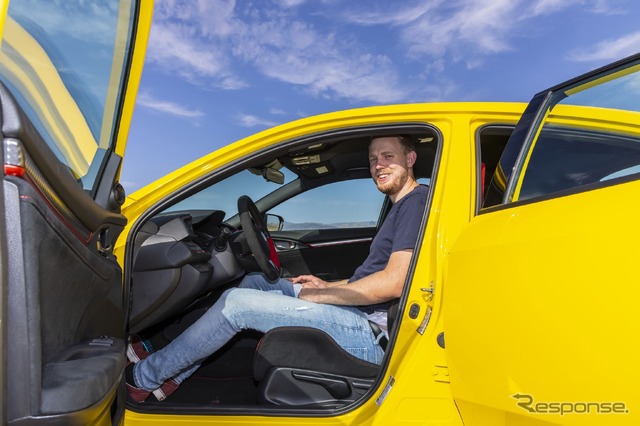 ホンダ・シビック・タイプR 改良新型のリミテッドエディションの米国向け第一号車