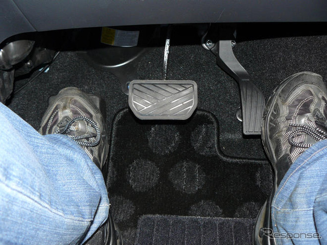 【スズキ スプラッシュ 発表】180cm＋・90kg＋にピタっと来る運転席