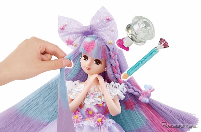 ドール・ままごと部門1位:タカラトミー・ゆめいろリカちゃんカラフルチェンジ