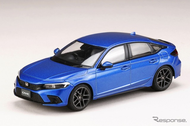 1/43 新型ホンダ シビック(プレミアムクリスタルブルー・メタリック)