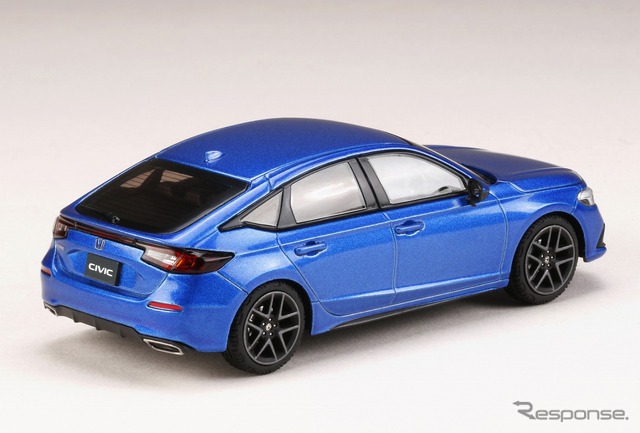 1/43 新型ホンダ シビック(プレミアムクリスタルブルー・メタリック)