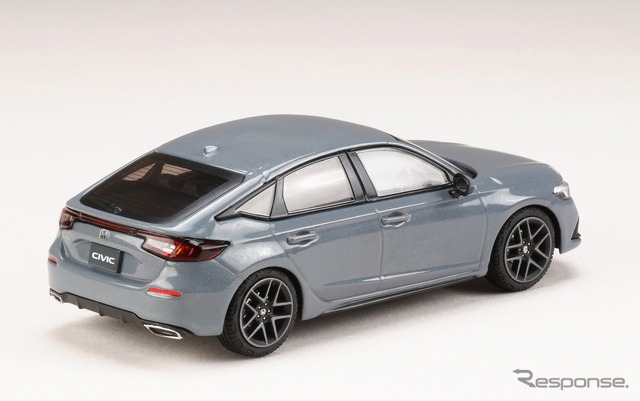 1/43 新型ホンダ シビック(ソニックグレー・パール)
