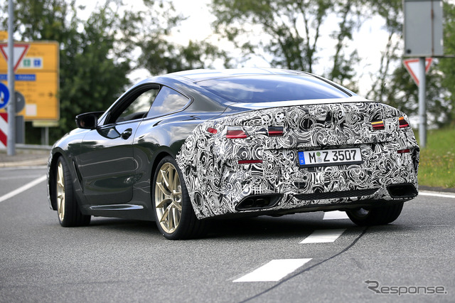 BMW 8シリーズ 改良新型プロトタイプ（スクープ写真）