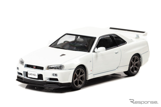 日産 スカイラインGT-R BNR34 VスペックIIニュル(ホワイトパール)