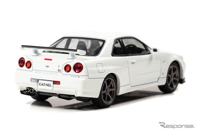 日産 スカイラインGT-R BNR34 VスペックIIニュル(ホワイトパール)