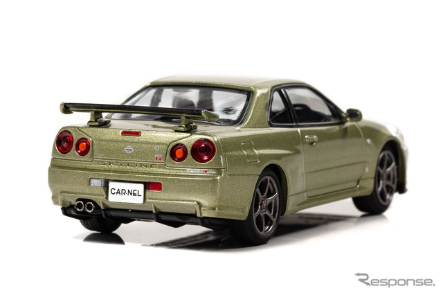 日産 スカイラインGT-R BNR34 VスペックIIニュル(ミレニアムジェイド)