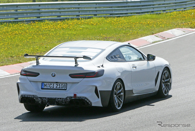 BMWが開発を進める謎の『M8』ベースのプロトタイプ(スクープ写真)