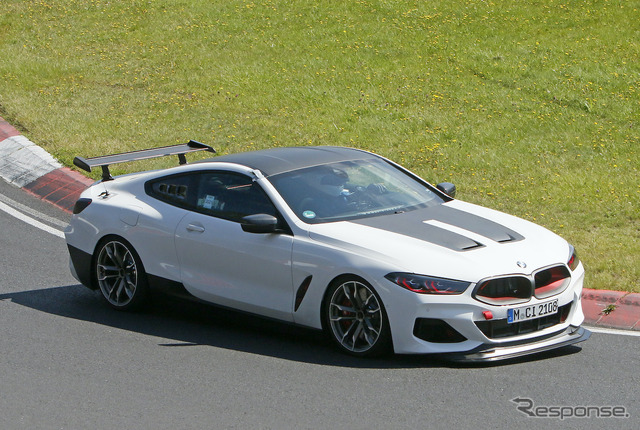 BMWが開発を進める謎の『M8』ベースのプロトタイプ(スクープ写真)