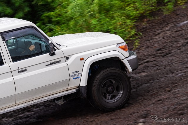 世界中のオフローダーを熱くする!4x4エンジニアリングの最強ホイール「ブラッドレー」に注目