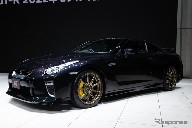 日産 GTR T-spec(ミッドナイトパープル)