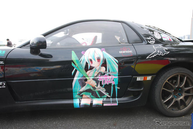 痛車写真蔵…初音ミク グラフィックス 30枚