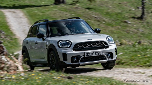MINI カントリーマン(MINI クロスオーバー)改良新型のPHV