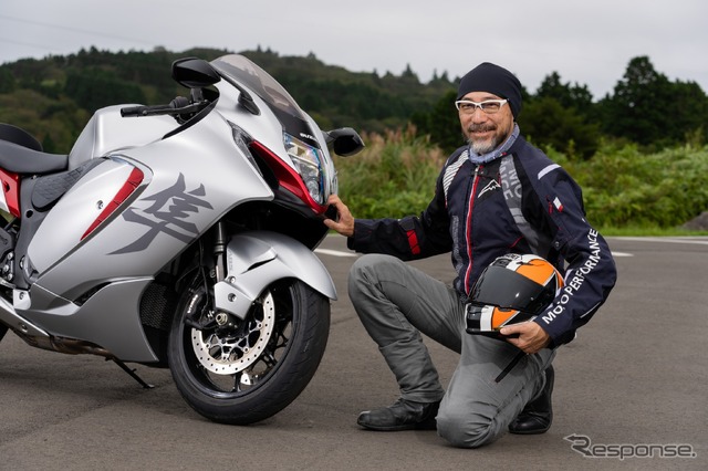 スズキ 新型「Hayabusa」と佐川健太郎氏