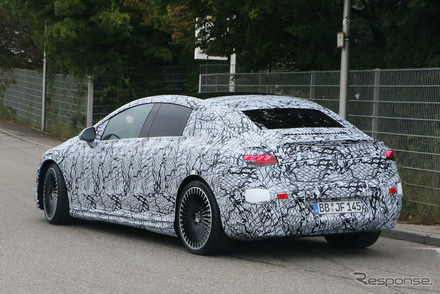 メルセデス AMG EQE 53 プロトタイプ (スクープ写真)