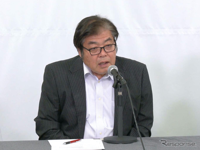 会見に出席した人見光夫ステアリングコミッティ 委員長(マツダ、シニアイノベーションフェロー)