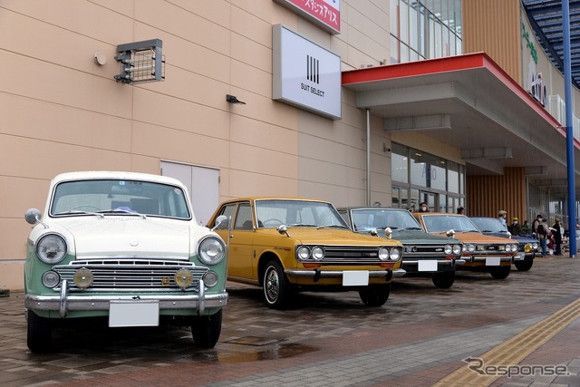 第1回 昭和平成なつかしオールドカー展示会inアリオ上田