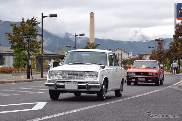 第1回 昭和平成なつかしオールドカー展示会inアリオ上田