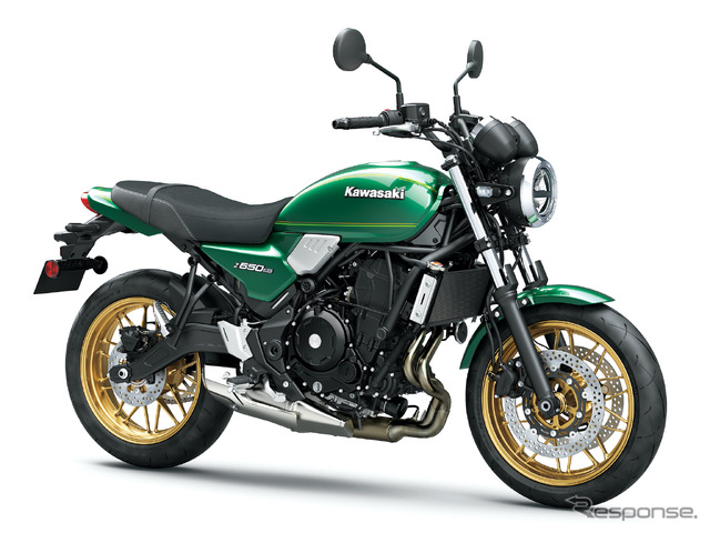 カワサキ Z650RS（キャンディエメラルドグリーン）