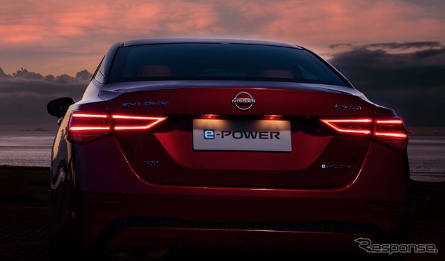 日産 e-POWER シルフィ
