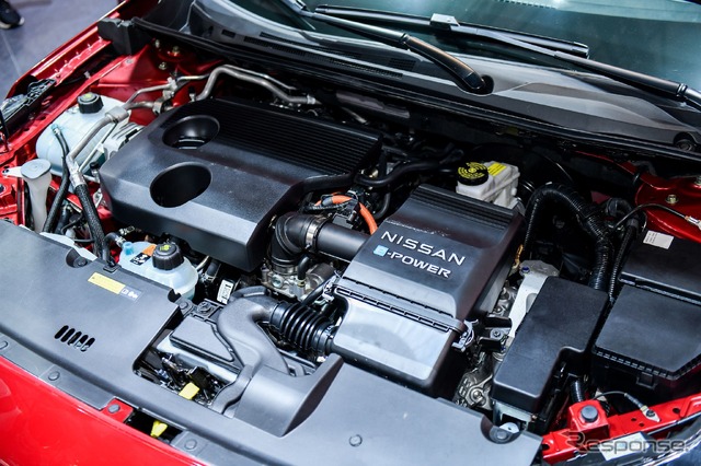 日産 e-POWER シルフィ