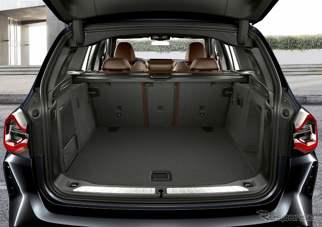 BMW iX3 改良新型