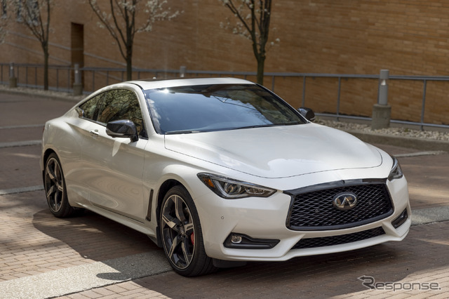 インフィニティ Q60 の2022年モデル