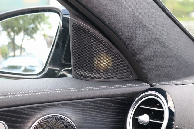 car audio newcomer! メルセデス・ベンツ 220D(オーナー:本広シルビオさん) by LEROY(ルロワ) 前編