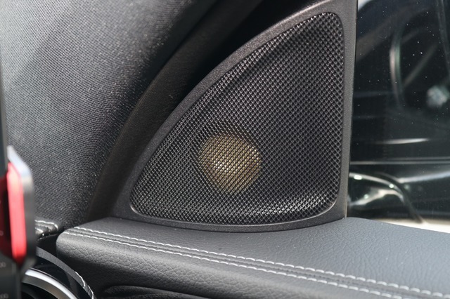 car audio newcomer! メルセデス・ベンツ 220D(オーナー:本広シルビオさん) by LEROY(ルロワ) 前編