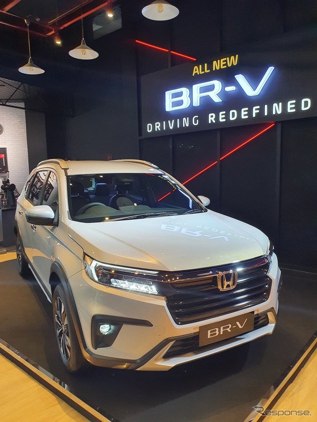 ホンダが9月に発表した7人乗りSUVの「BR-V」