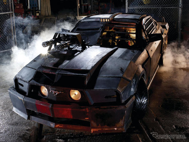 映画『デス・レース』…凶悪極まりないオーラをまとった出場車