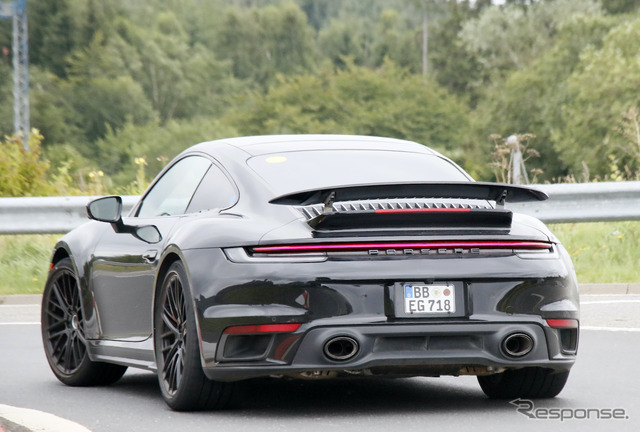 ポルシェ 911ターボ ハイブリッド（スクープ写真）