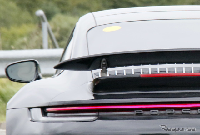 ポルシェ 911ターボ ハイブリッド(スクープ写真)